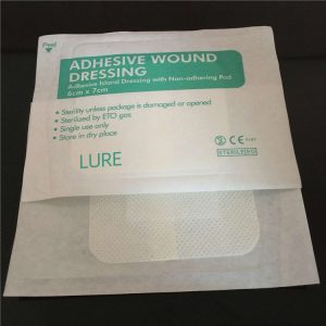 Lure ADHESIVE WOUND DRESSING 6cm x 7cm
